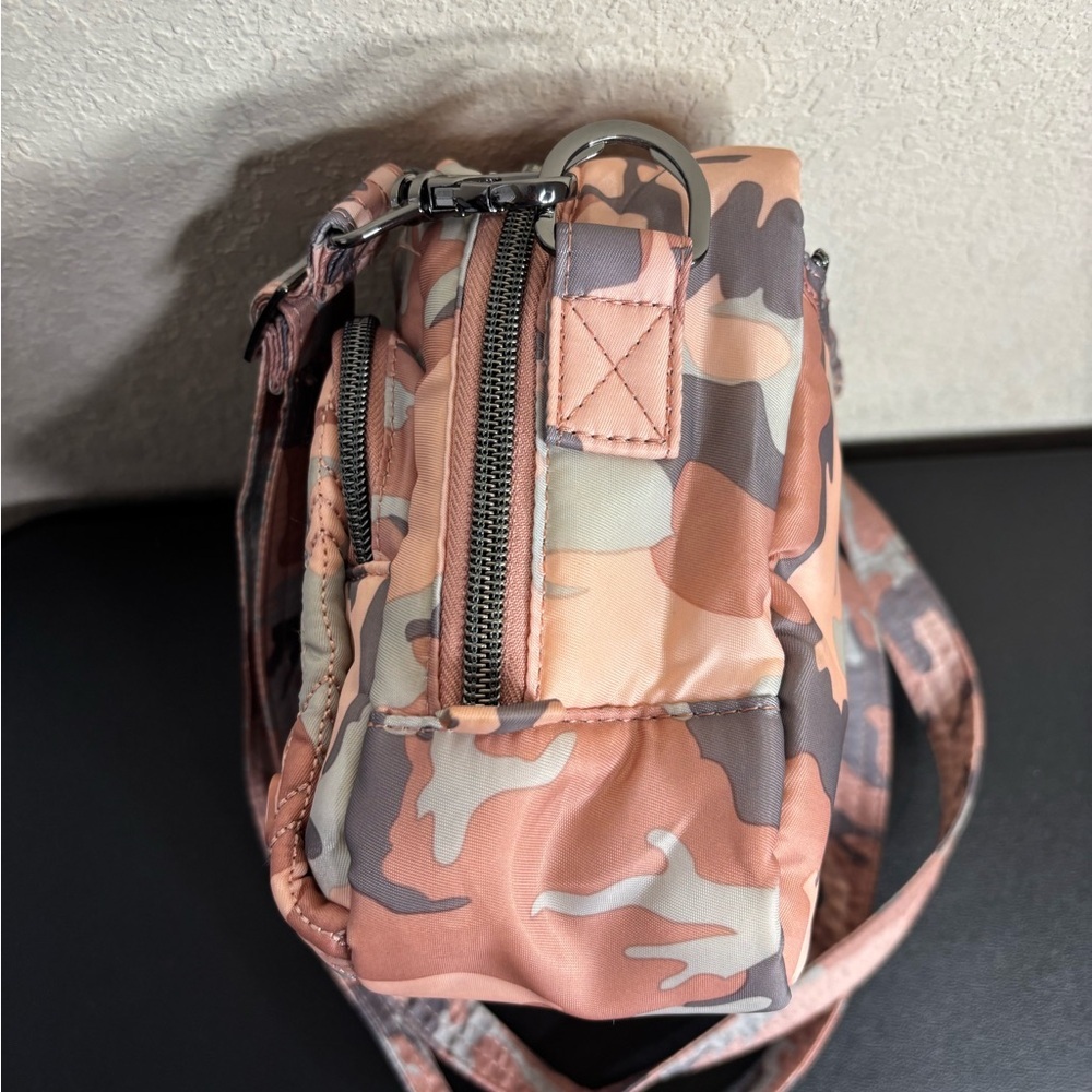 Lug mini Ranger Crossbody Bag camo - Picture 4 of 6